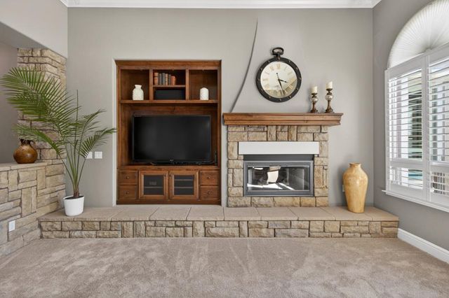 5060 Crail Way, El Dorado Hills, CA 95762