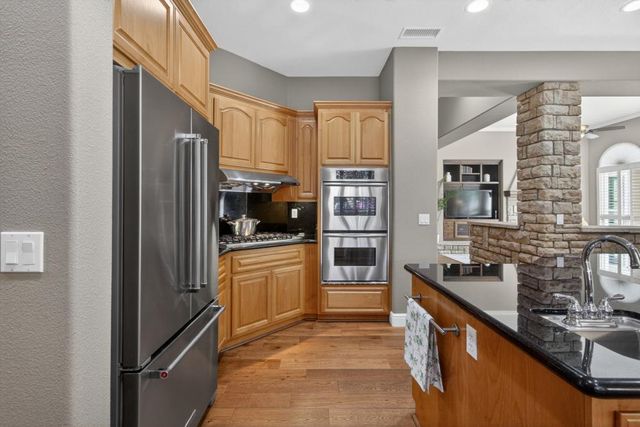 5060 Crail Way, El Dorado Hills, CA 95762