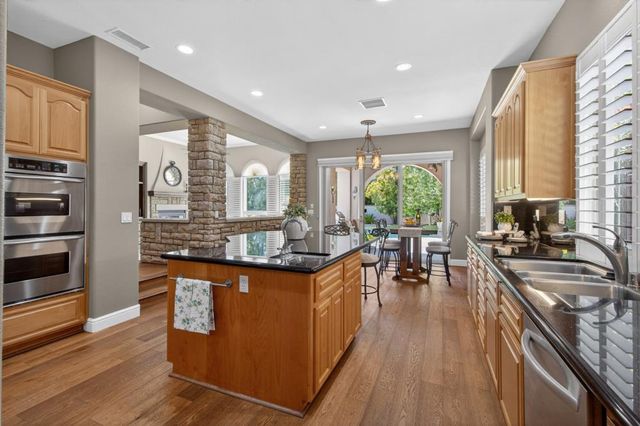 5060 Crail Way, El Dorado Hills, CA 95762