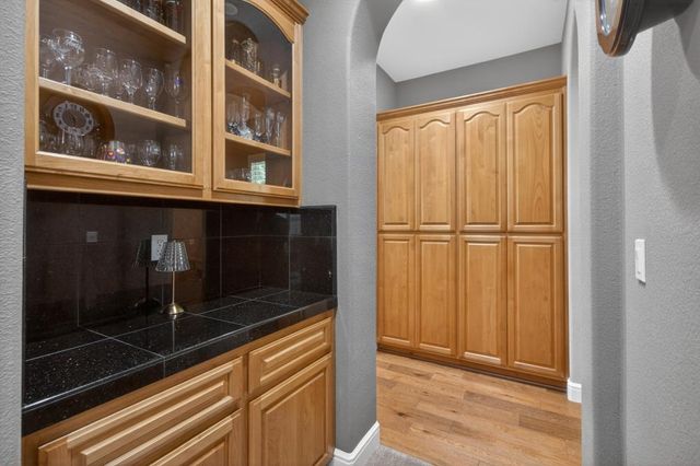 5060 Crail Way, El Dorado Hills, CA 95762