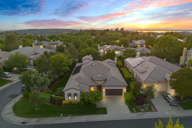 5060 Crail Way, El Dorado Hills, CA 95762