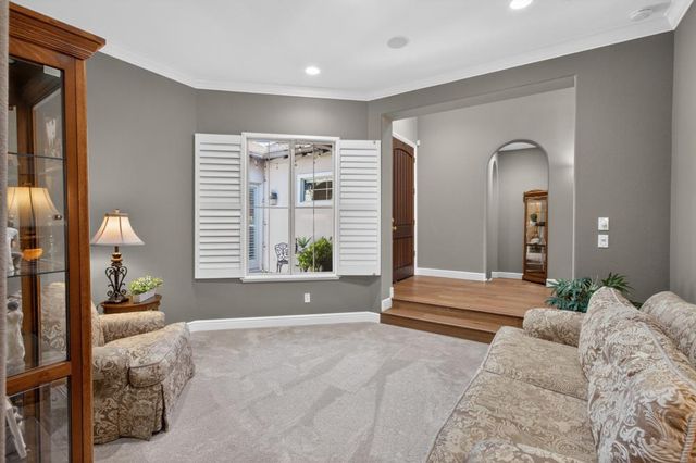 5060 Crail Way, El Dorado Hills, CA 95762