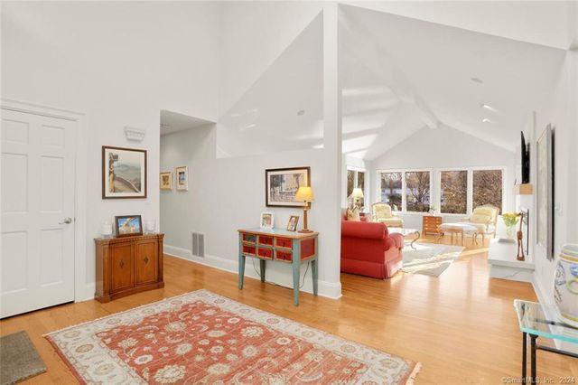 12 Signal Lane, Westport, CT 06880