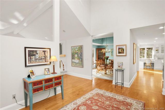 12 Signal Lane, Westport, CT 06880