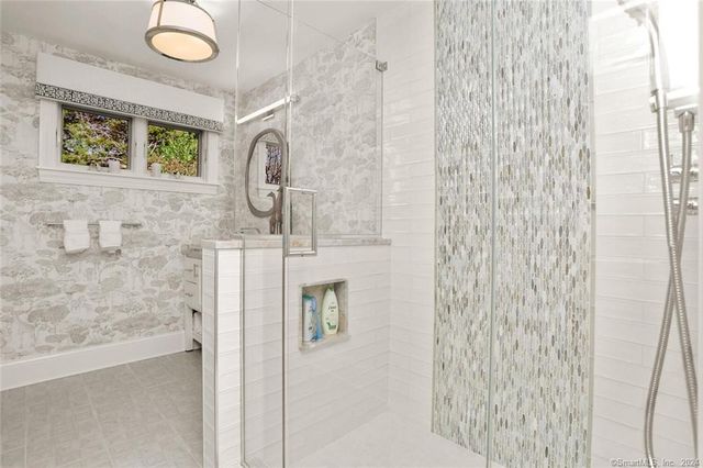 12 Signal Lane, Westport, CT 06880