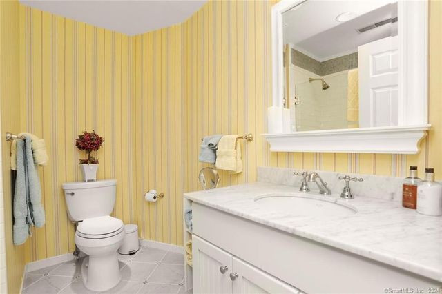 12 Signal Lane, Westport, CT 06880