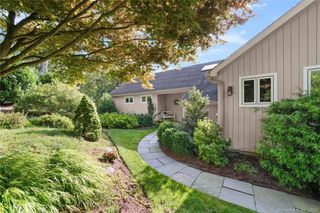 12 Signal Lane, Westport, CT 06880