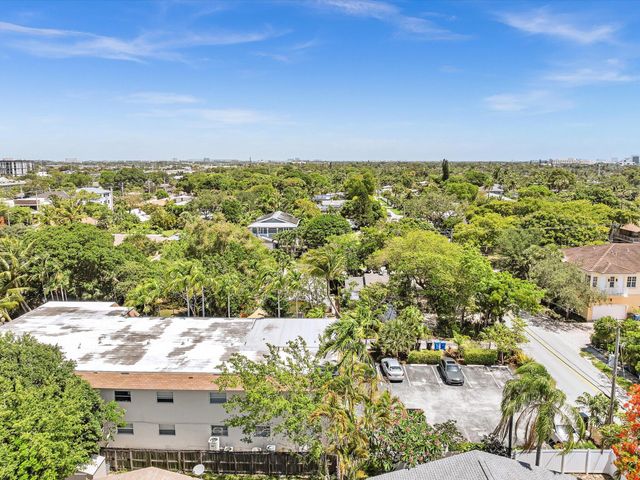 3421 NE 15th Avenue 8, Oakland Park, FL 33334
