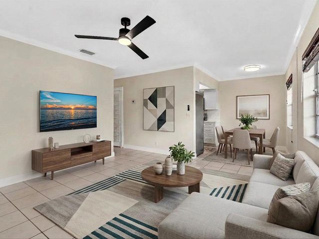 3421 NE 15th Avenue 8, Oakland Park, FL 33334