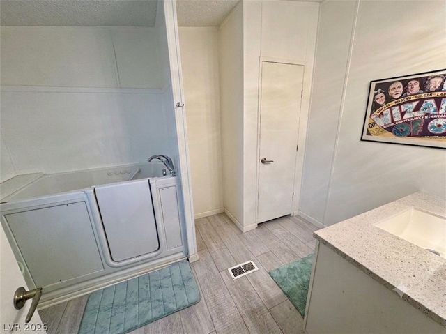 301 West Hamilton Street, Pahrump, NV 89048