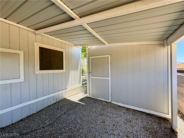 301 West Hamilton Street, Pahrump, NV 89048