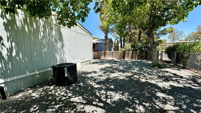 301 West Hamilton Street, Pahrump, NV 89048