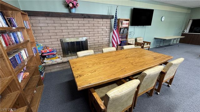301 West Hamilton Street, Pahrump, NV 89048