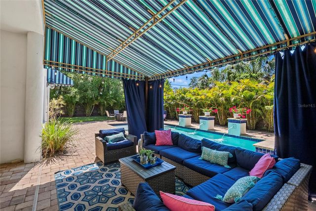 3114 W BAY VILLA AVENUE, Tampa, FL 33611