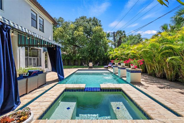 3114 W BAY VILLA AVENUE, Tampa, FL 33611