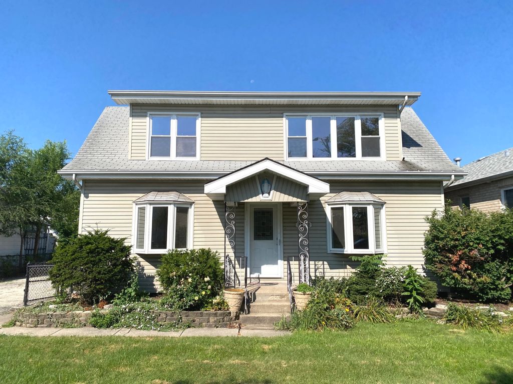 4916 S Lorel Avenue 1, Chicago, IL 60638
