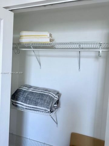 601 NE 23rd St 1106, Miami, FL 33137