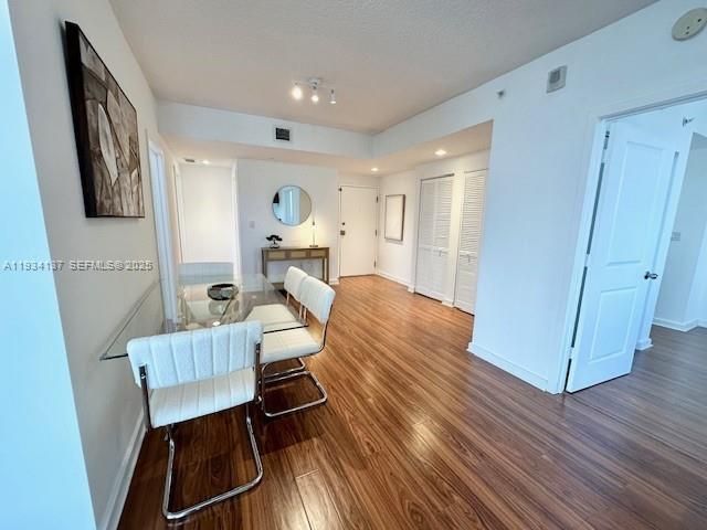 601 NE 23rd St 1106, Miami, FL 33137