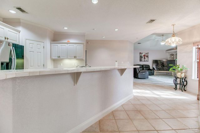 1126 Mary Kate Dr, Gulf Breeze, FL 32563