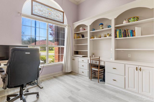 1126 Mary Kate Dr, Gulf Breeze, FL 32563