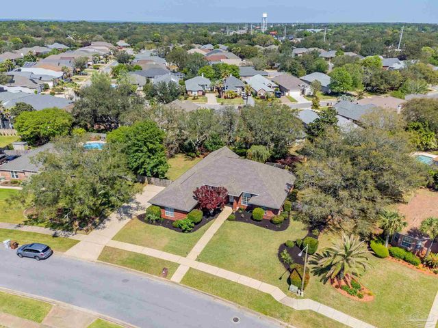1126 Mary Kate Dr, Gulf Breeze, FL 32563