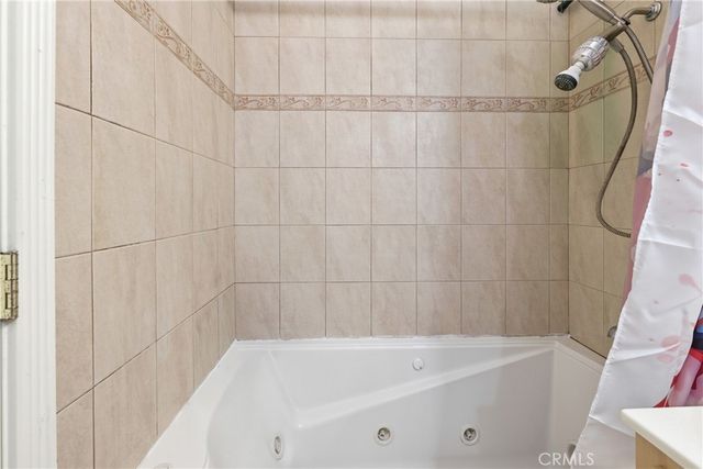 32 Brownfield Lane, Pomona, CA 91766