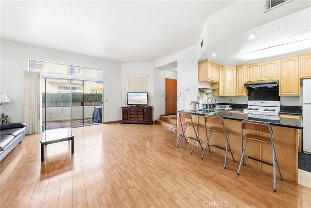 32 Brownfield Lane, Pomona, CA 91766