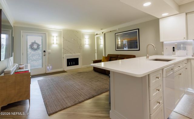 100 FAIRWAY PARK Boulevard 1810, Ponte Vedra Beach, FL 32082