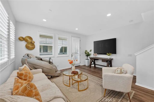5724 Spring, Buena Park, CA 90621