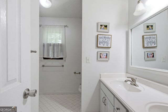 147 Ridgeway Circle, Cornelia, GA 30531