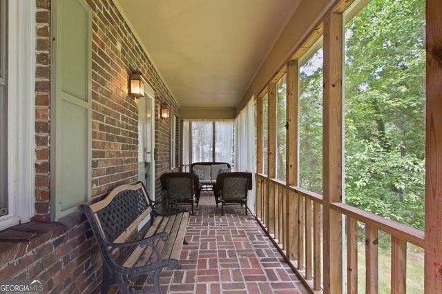 147 Ridgeway Circle, Cornelia, GA 30531