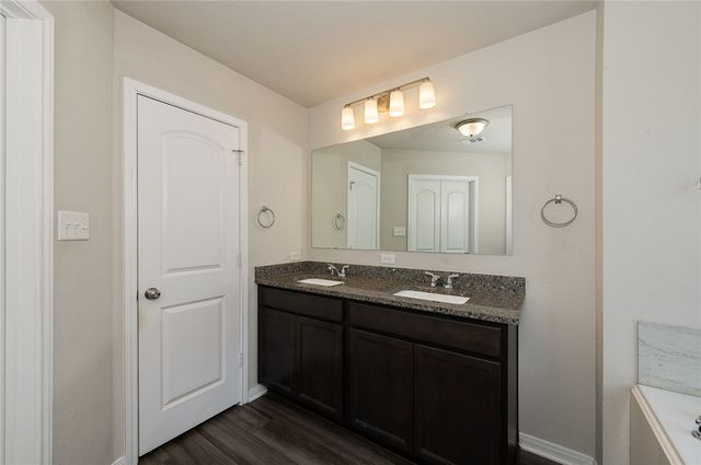 2702 Redcap Street, Bryan, TX 77803