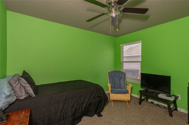 2702 Redcap Street, Bryan, TX 77803