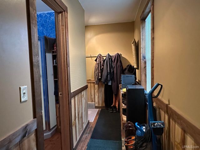 303 S Hematite Street, Bessemer, MI 49911