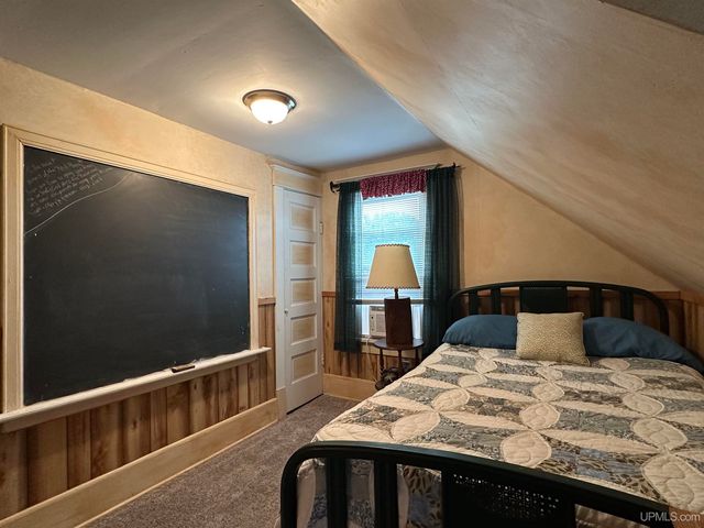 303 S Hematite Street, Bessemer, MI 49911