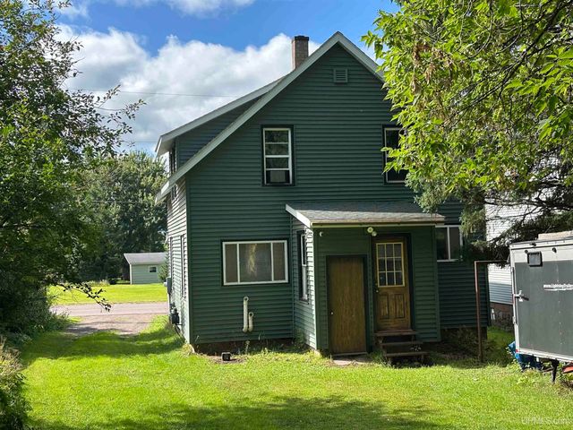 303 S Hematite Street, Bessemer, MI 49911