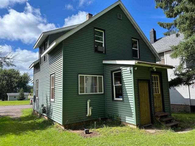 303 S Hematite Street, Bessemer, MI 49911