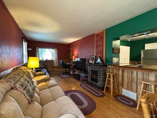 303 S Hematite Street, Bessemer, MI 49911