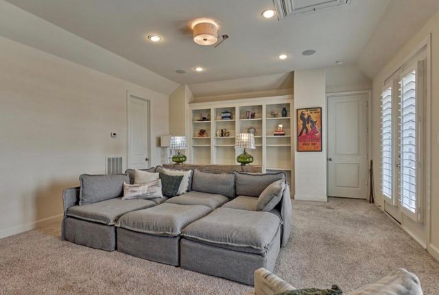 1340 W 25th Street, Houston, TX 77008