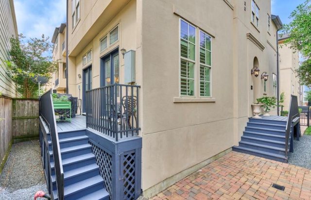 1340 W 25th Street, Houston, TX 77008