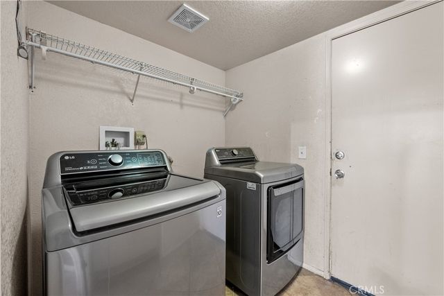 22428 Georgia, Saugus, CA 91350