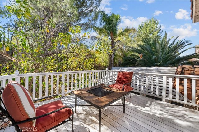 22428 Georgia, Saugus, CA 91350