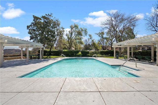 22428 Georgia, Saugus, CA 91350