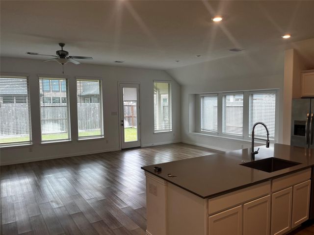 31510 Vineyard Creek Drive, Fulshear, TX 77441