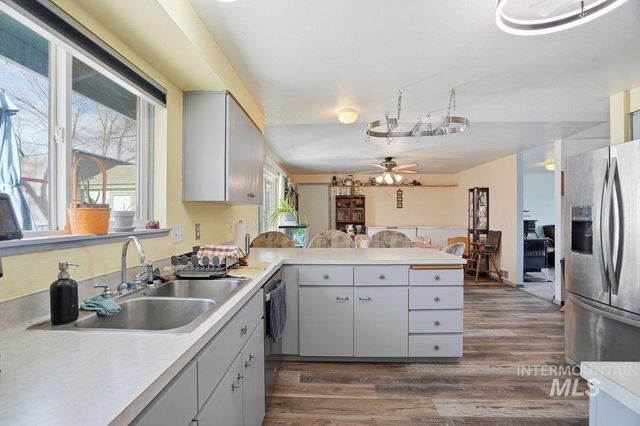 28803 Old Hwy 30, Caldwell, ID 83607