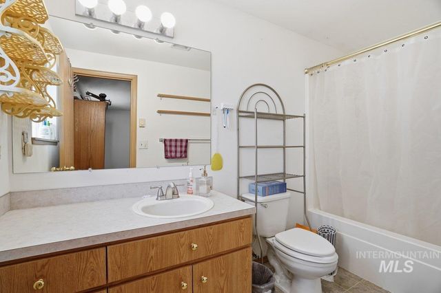 28803 Old Hwy 30, Caldwell, ID 83607