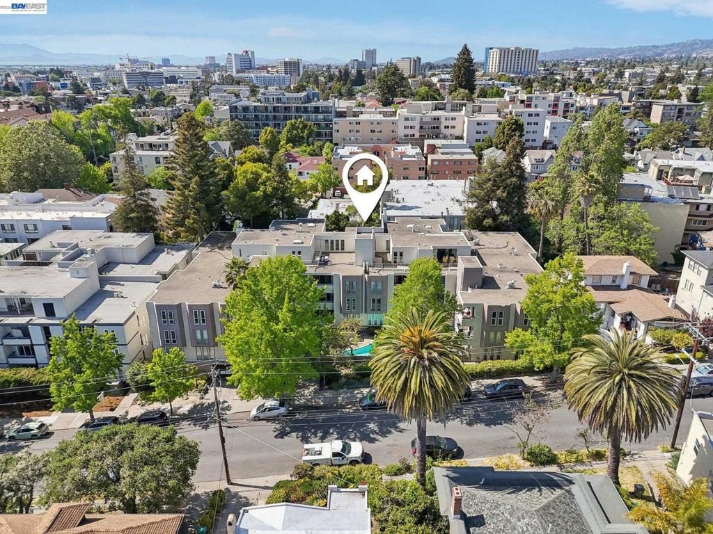 Image 43 of property listing at 385 Jayne Avenue 205, Oakland, CA 94610