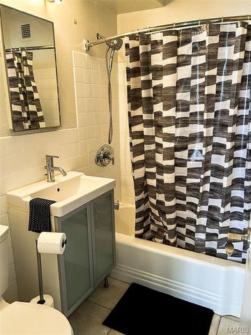 210 N 17th Street 302, St Louis, MO 63103