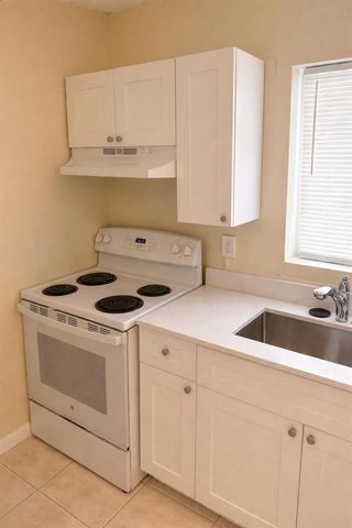1275 NW 27th Avenue 1-2, Fort Lauderdale, FL 33311