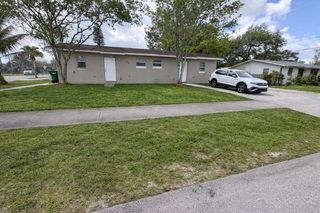 1275 NW 27th Avenue 1-2, Fort Lauderdale, FL 33311